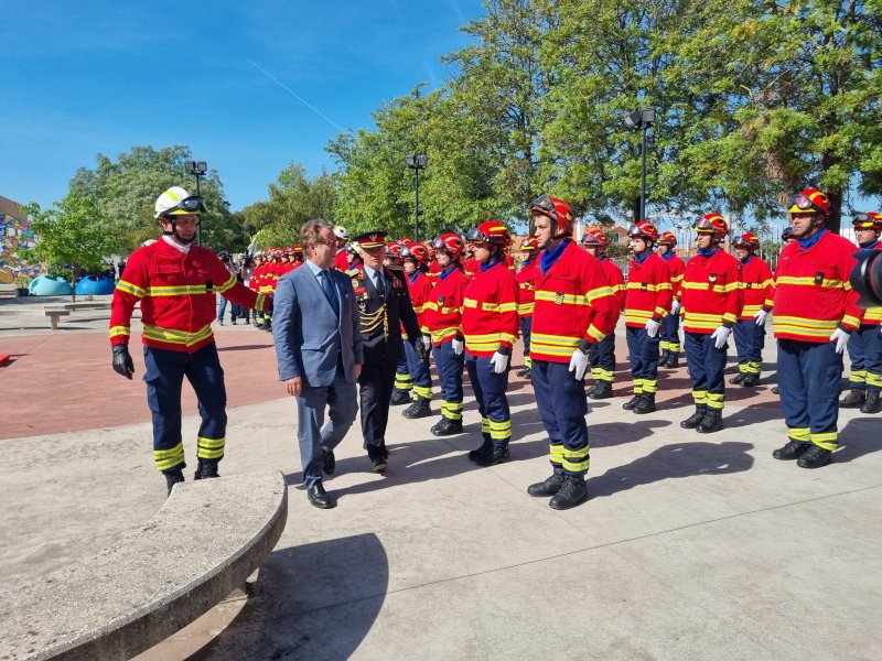 MAI quer apoiar&nbsp;bombeiros