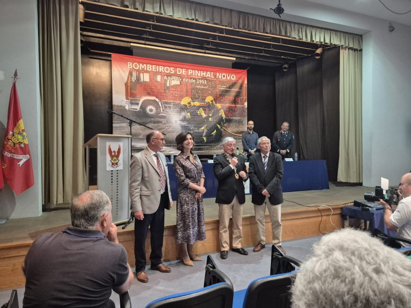 75º Aniversário – Distinções Honoríficas – Colar&nbsp;Honra