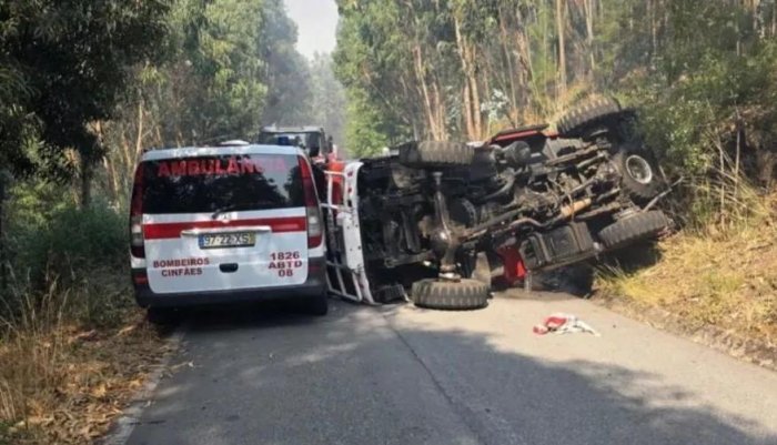 Oito bombeiros feridos